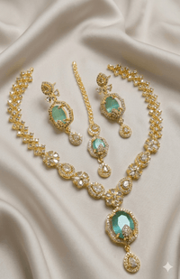 Royal Zircon 2-Tone Collection close-up zircon dual-tone detail